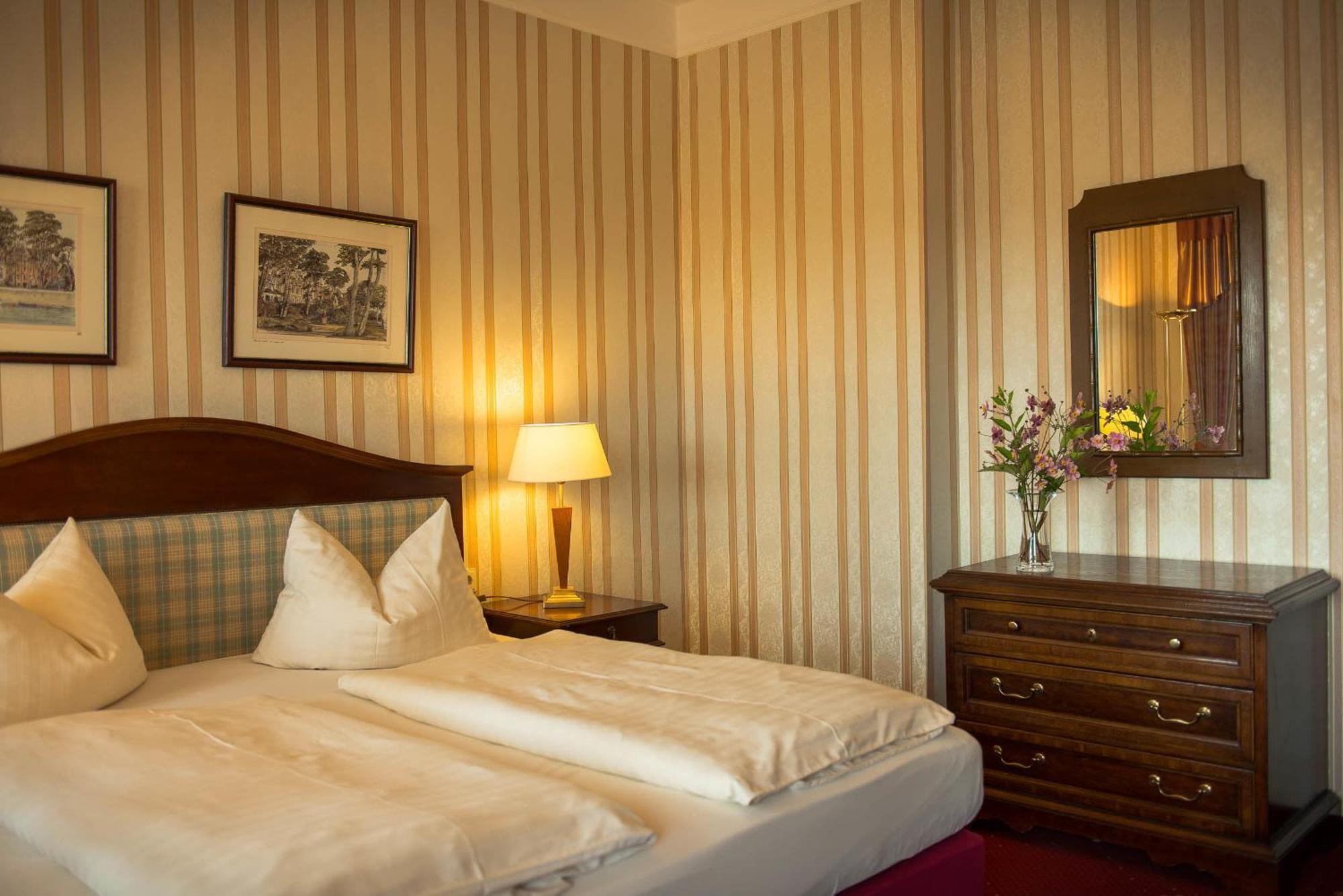 Flair Hotel Villa Ilske บาด โคเซิน ห้อง รูปภาพ